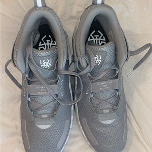 Adidas men’s DON issue 3